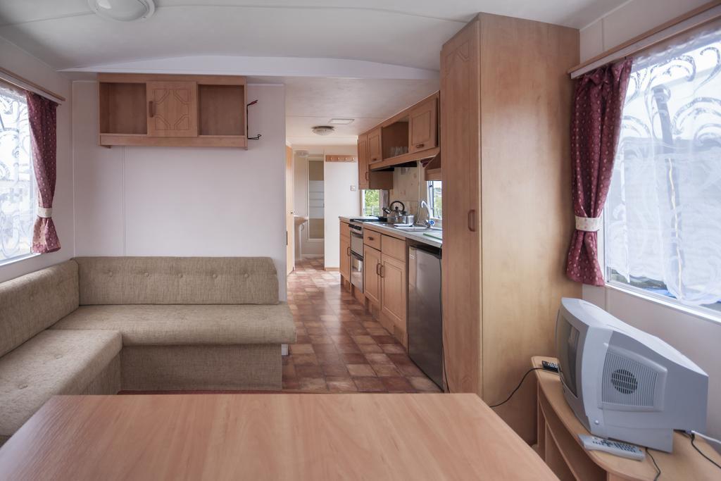 Cuma Camp Villa Сърбиново Екстериор снимка