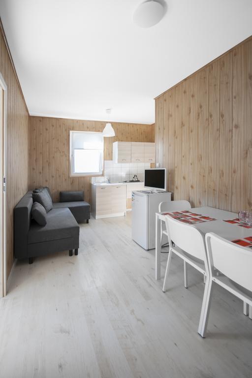Cuma Camp Villa Сърбиново Екстериор снимка
