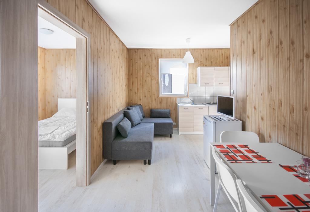 Cuma Camp Villa Сърбиново Екстериор снимка